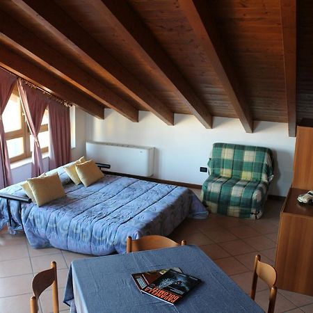 شقة Casa Regina ديسينسانو ديل غاردا المظهر الخارجي الصورة